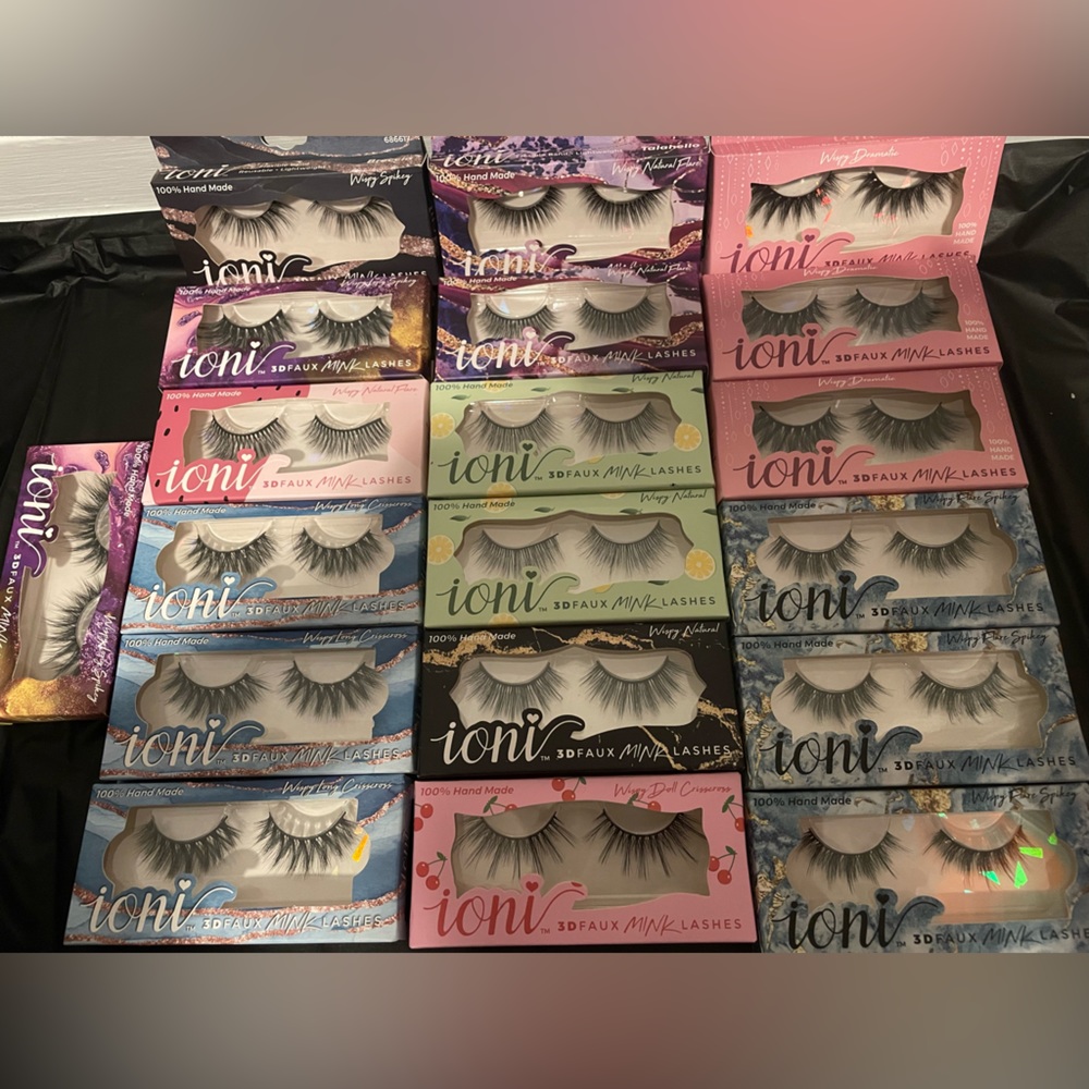 Ioni lashes